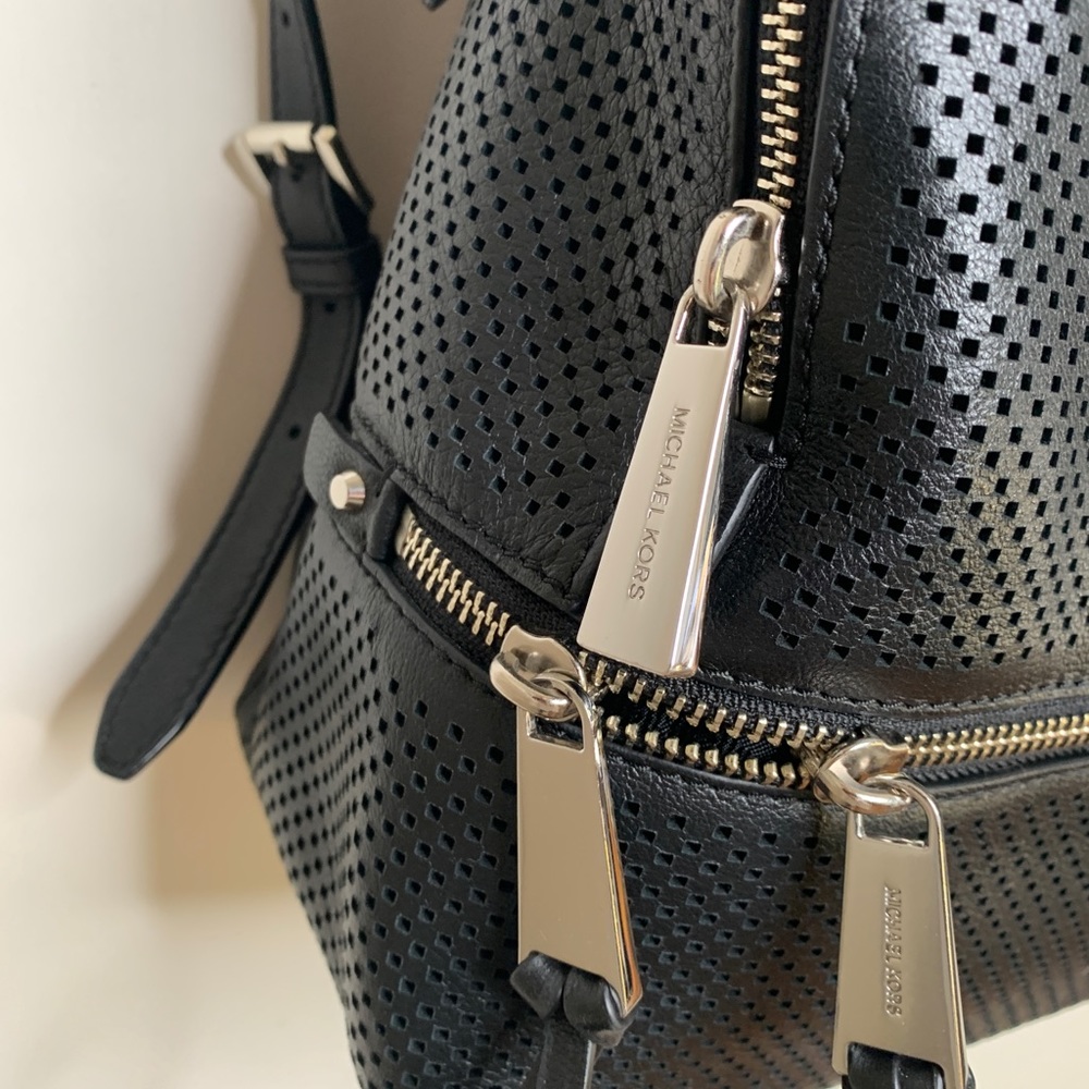 MICHAEL KORS Leather Backpack - Picture 3 of 4